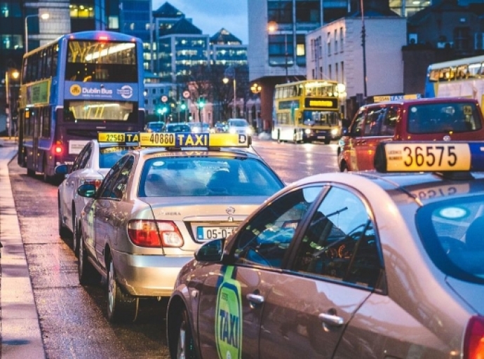 Pourquoi faire appel à un service Taxi pour les déplacements en Belgique